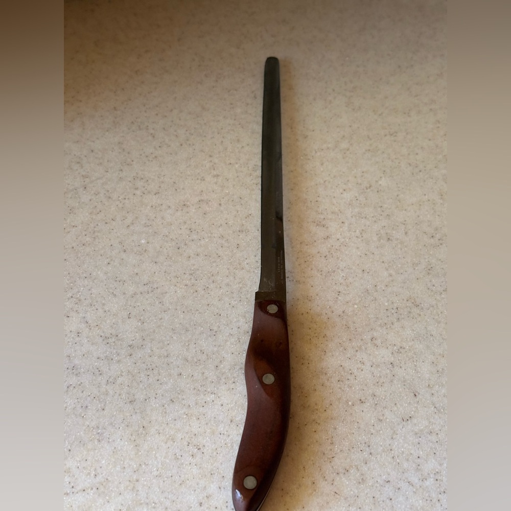 CUTCO SLICER OR SALMON, BREAD KNIFE NUMBER 24 RETRO OLD STYLE VCUG STRAIGHT EDGE